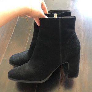 Dolce Vita Black Booties